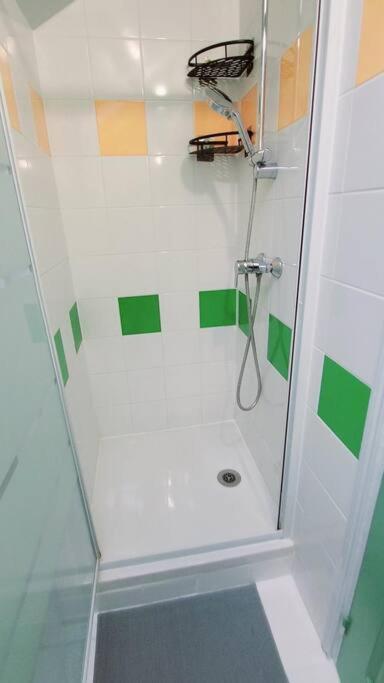 Apartment Fonctionnel Proche Gare Stains 